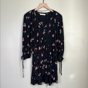Free People Winter Sun Tunic Top Size Small Black Floral Very Oversized